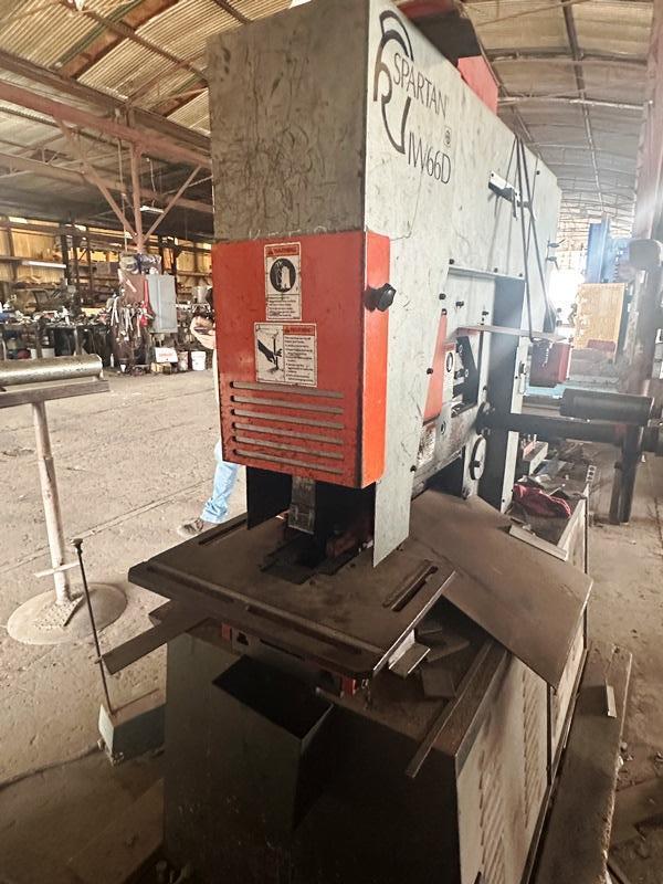 3-1/2" x 3-1/2' " x 3/8" Armstrong, Blum Marvel Spartan #IW66D, ironworker, 66 ton, 2004 - Image 3