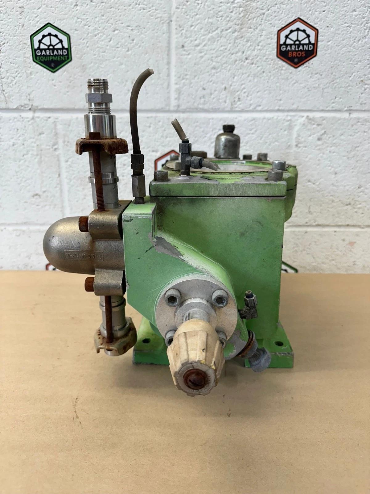 Pulsafeeder #Hydracone-R1, Diaphragm Metering Pump, 0.7" piston diameter, 2.72 GPH, 100 psig, 30:1 gear ratio - Image 4