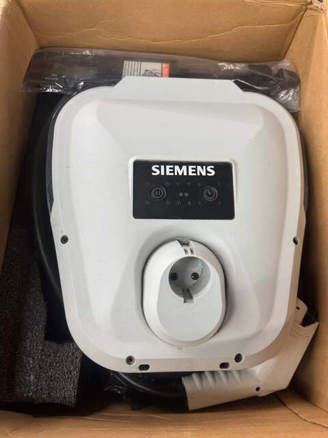Siemens #RFVC30GRYU, Level 2 Electric Vehicle Charger, 30 Amp, 208 or 240 Volts AC, Factory Refurbished, Open - Image 1