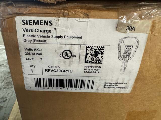 Siemens #RFVC30GRYU, Level 2 Electric Vehicle Charger, 30 Amp, 208 or 240 Volts AC, Factory Refurbished, Open - Image 2