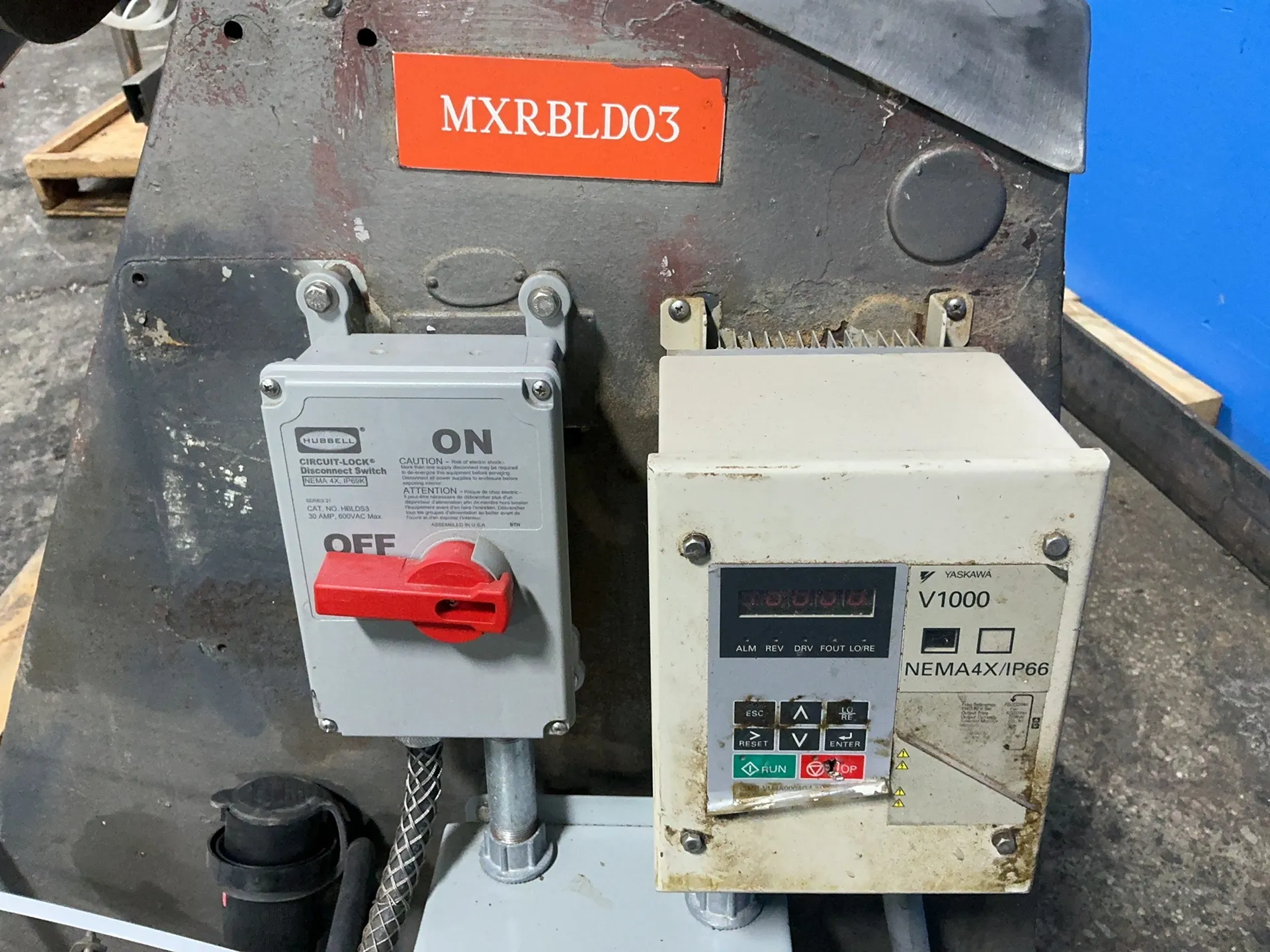27" diameter coating pan machine, #MXRBLD03, Yaskawa V1000 drive, 600 V. - Image 6