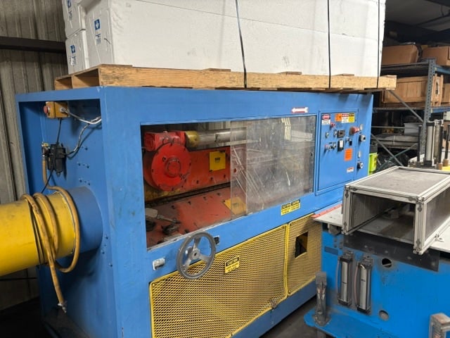 Plastics Extrusion Machinery PEM, 4 belt smooth belt puller - Image 5