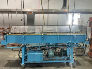 3.5" Davis Standard, Profile Extrusion Line, 24:1 L/D, air cooled, 75 HP AC motor, vacuum sizing tank, Ferris - Image 10