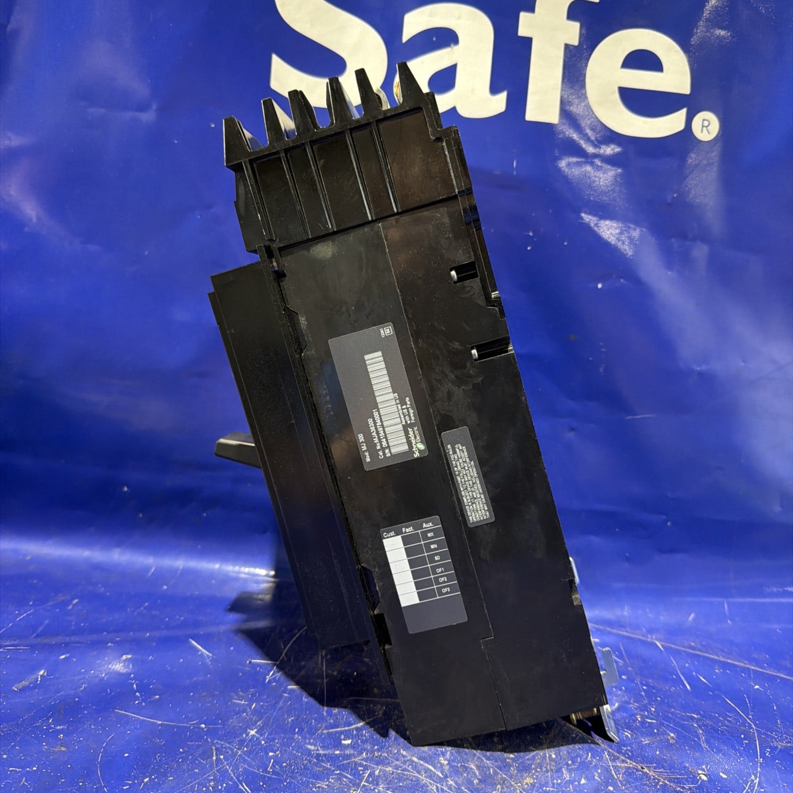300 Amps, Square D #MJA36300, I-Line circuit breaker, 600 Volts, 3 Pole, 25 KA - Image 4