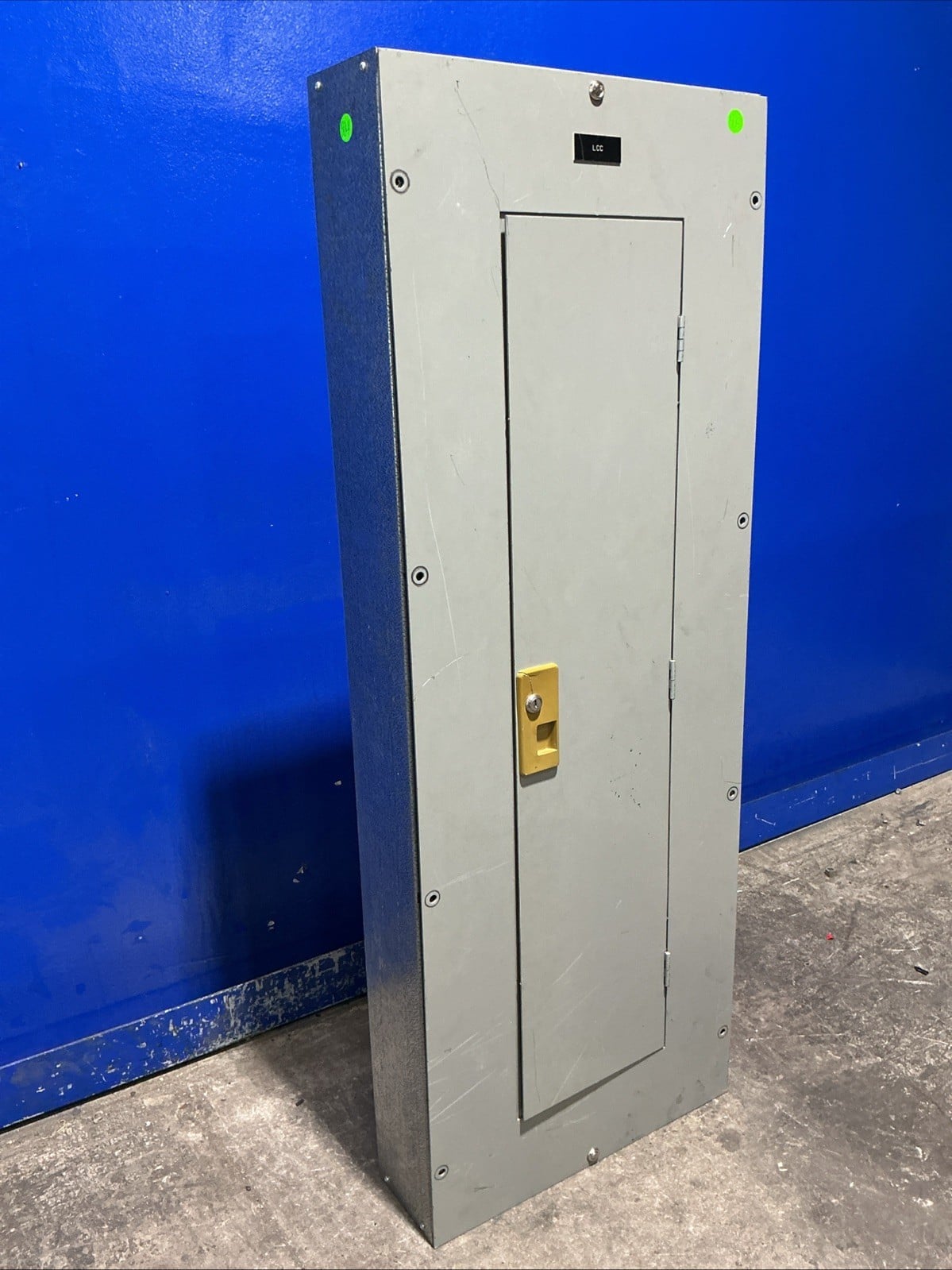 400 Amp. Westinghouse YS2054, MLO Panelboard, 208Y/120 Volts, 3 Phase, 4 Wire - Image 4