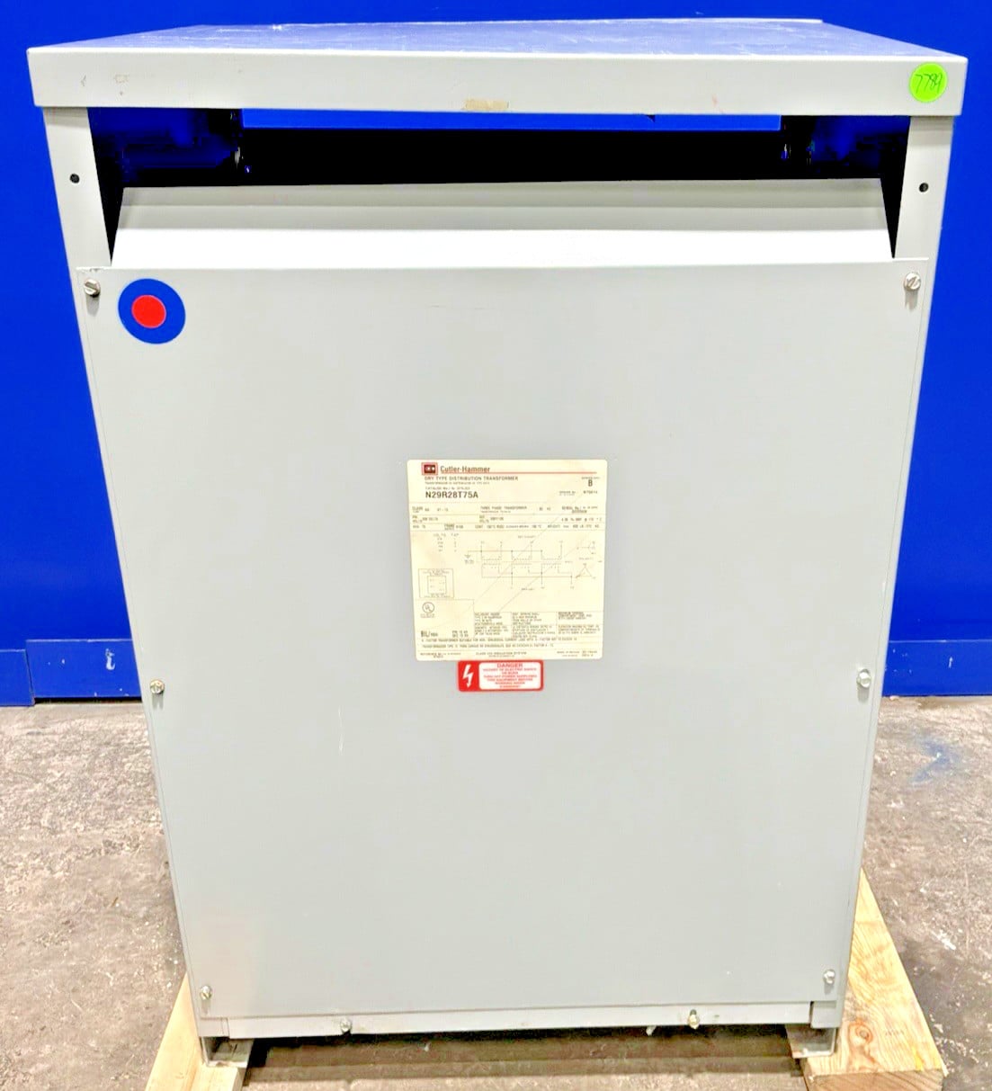 75 KVA 208 Primary, 208Y/120 Secondary, Cutler-Hammer #N29R28T75A, Transformer, 3 Phase, 60 Hz - Image 10