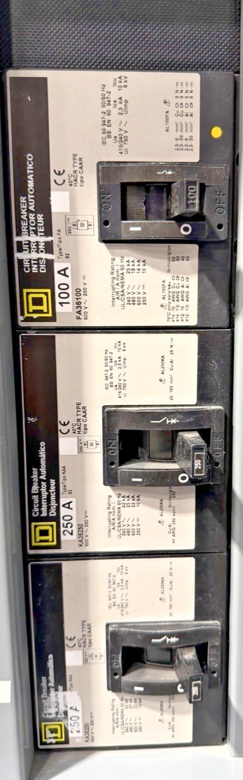 800 Amp. Square D 12181096241180001, I-Line Panelboard, 208Y/120 Volts, 3 Phase, w/ metering - Image 5