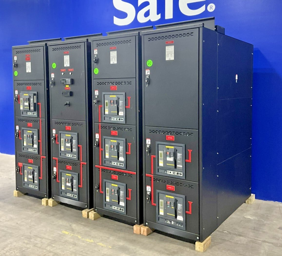1600 Amps, Square D, Switchgear, 4 Section, 480 Volts, 3 Phase, 3 Wire - Image 3