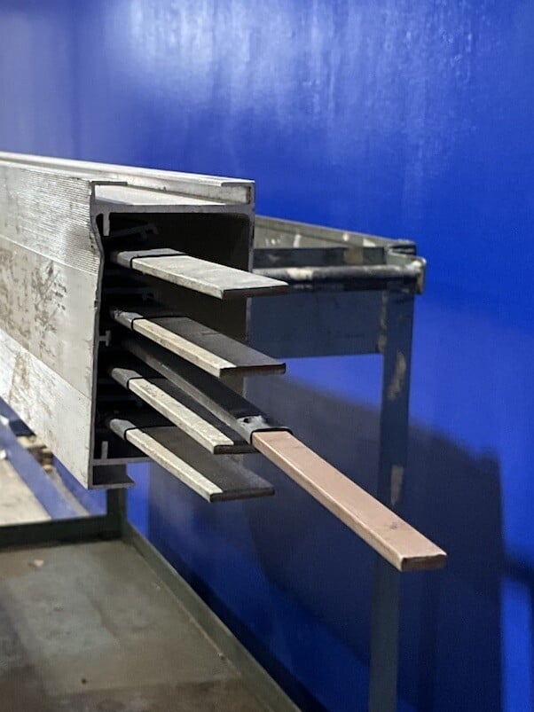 225 Amps, Starline #B225G-4PG-9, Track Busway, 300 Volts - Image 6