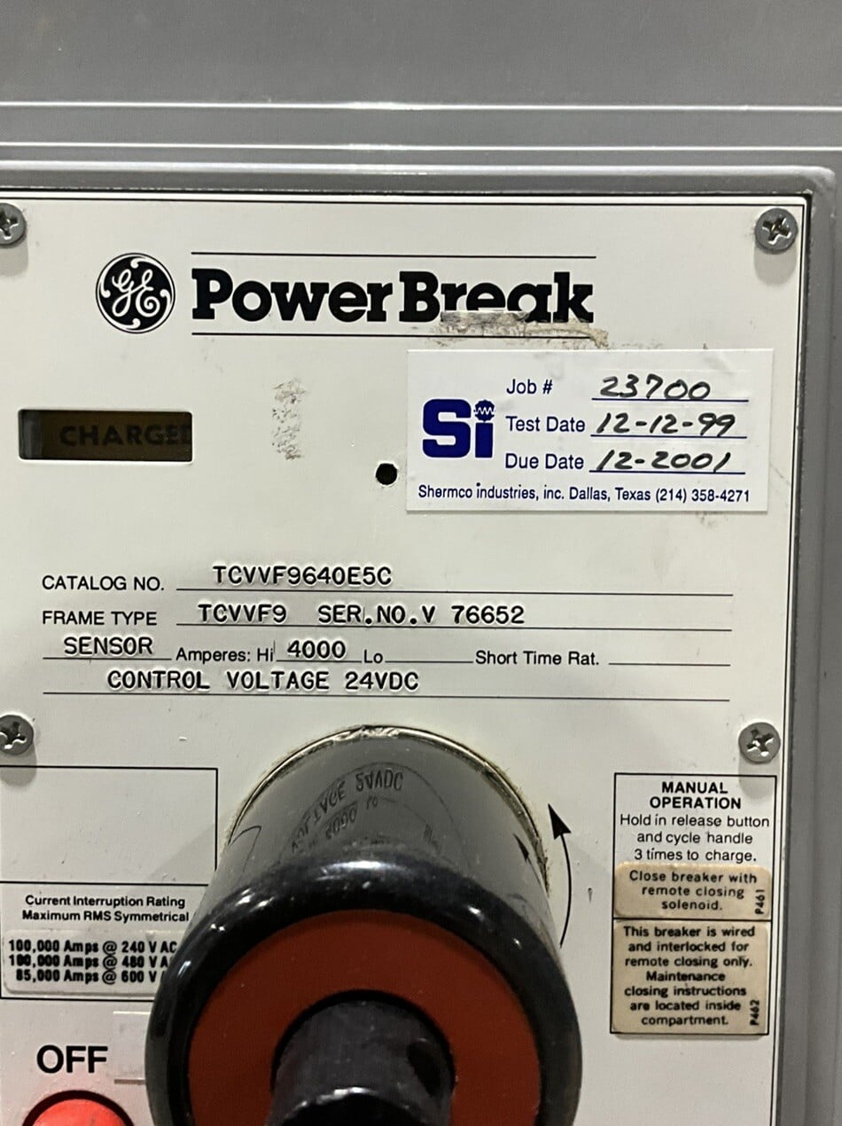 4000 Amps, General Electric #TCVVF9640E5C, Power Break main circuit breaker, 600 Volts - Image 2