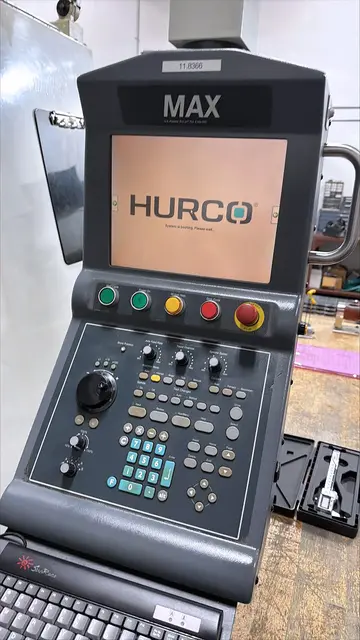 Hurco #VM20, CNC vertical machining center, 20 automatic tool changer, 40" X, 20" Y, 20" Z, 10000 RPM, 20 HP - Image 7