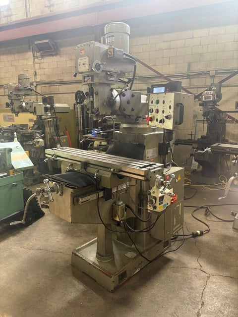 First #LC-185VSX-B, Vertical Milling Machine, 35" X, 16.75" Y, 15.3" knee, 10" x 50" table, 5 HP, Heidenhain - Image 3