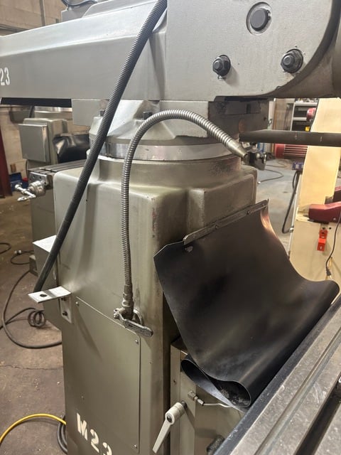 First #LC-185VSX-B, Vertical Milling Machine, 35" X, 16.75" Y, 15.3" knee, 10" x 50" table, 5 HP, Heidenhain - Image 6