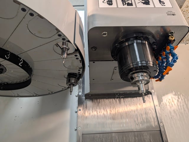 Haas #VF-1D, CNC Vertical Machining Center, 20 automatic tool changer, 20" X, 16" Y, 20" Z, 26" x 14" table - Image 9
