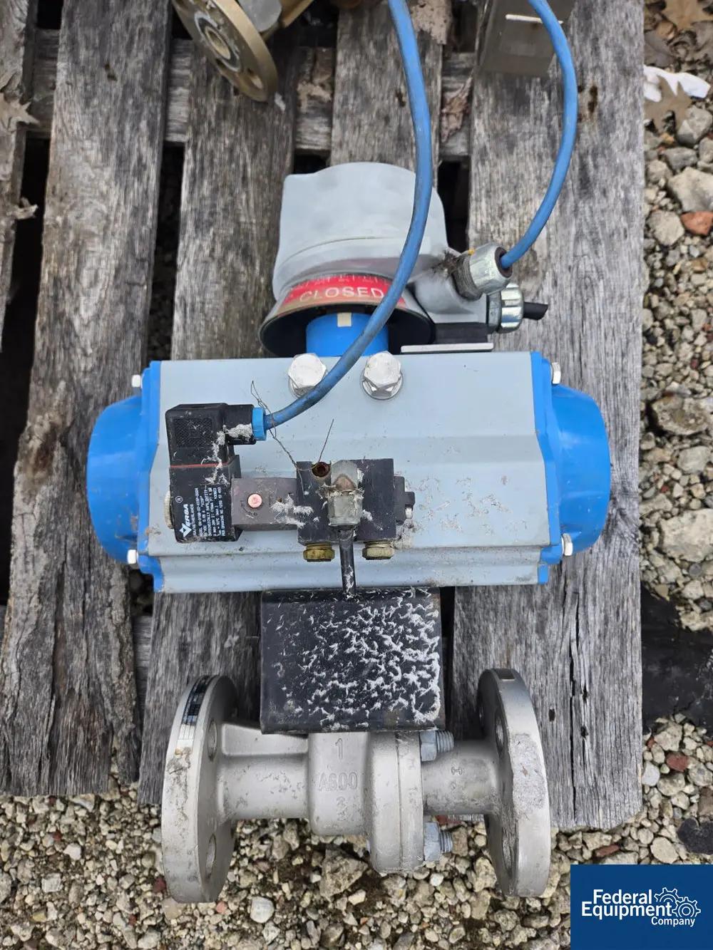 Pneumatic Valve, Stainless Steel, Jamesbury spring return actuator, Metso Quartz switch box - Image 3