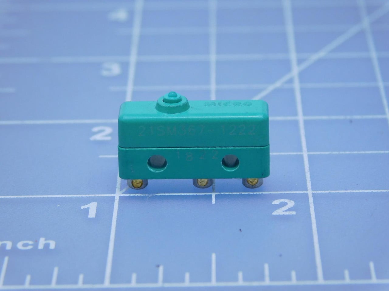 Micro Switch #21SM367-1222, basic / snap action switch, 1822, LOT of 650 - Image 4