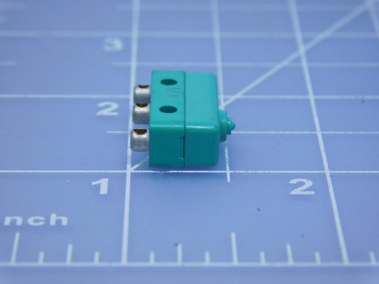Micro Switch #21SM367-1222, basic / snap action switch, 1822, LOT of 650 - Image 5
