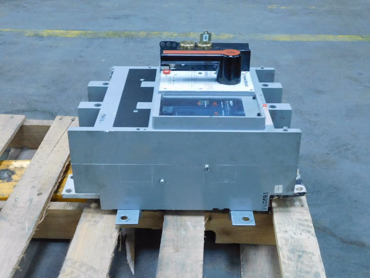 2,000 Amp, General Electric #TP2020SS, circuit breaker, 3-pole, 600 VAC, RMS-9 trip - Image 6