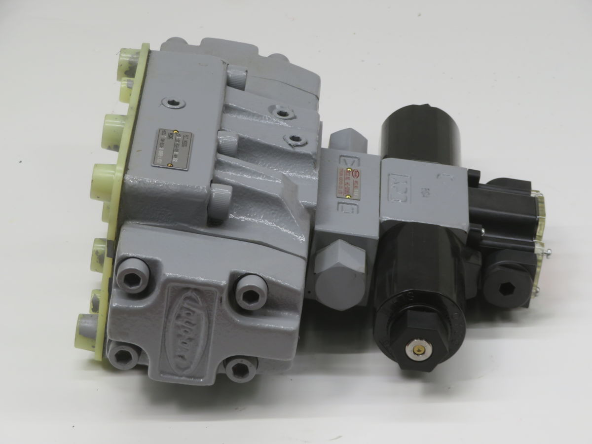 Toyo-Oki #HDD3C-3W-BCA-2-06B-LYD2, Directional Control Valve - Image 3