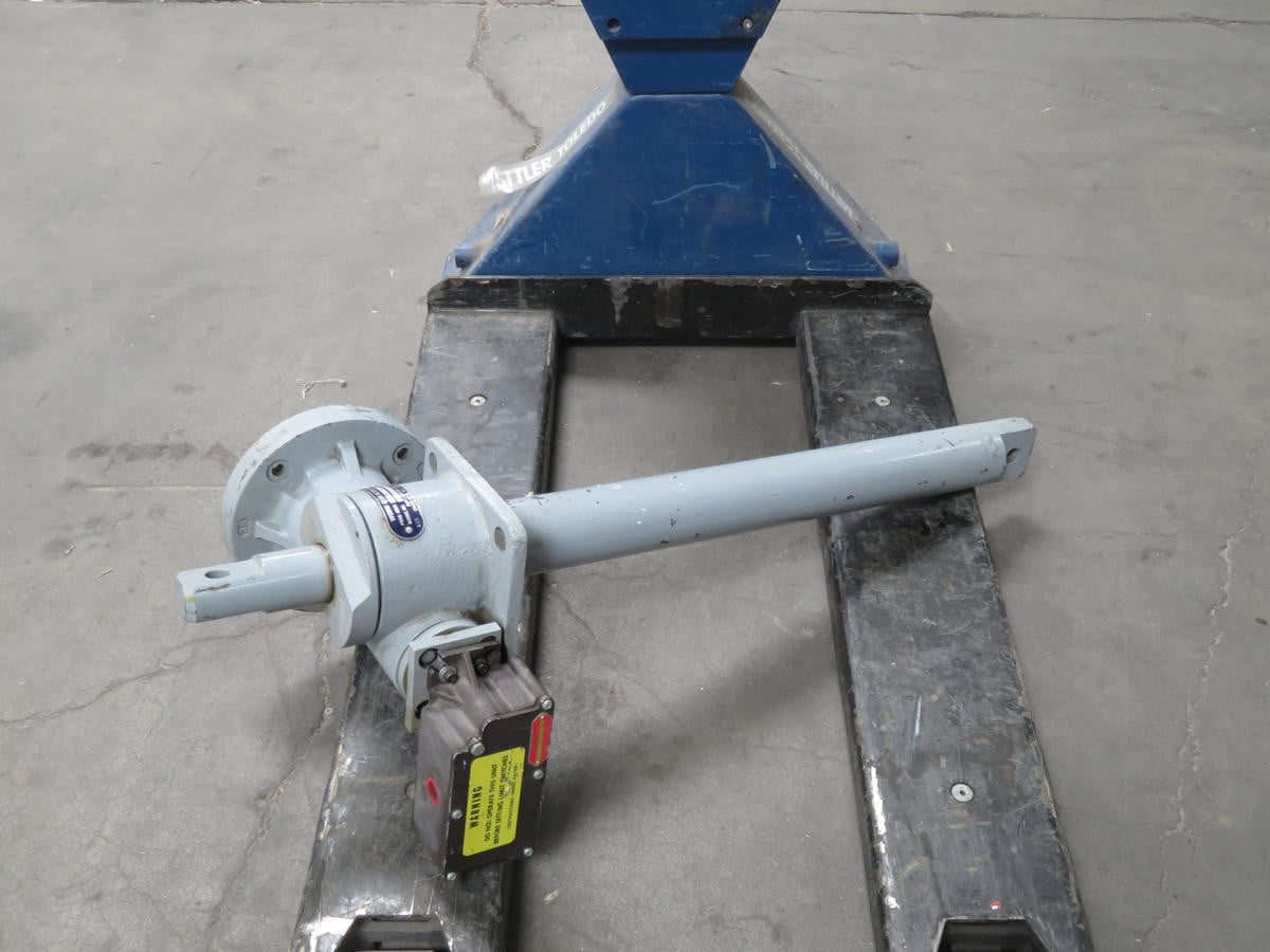 Duff Norton #FLM10010-845, Worm Gear Actuator width SKA6000B10 - Image 3