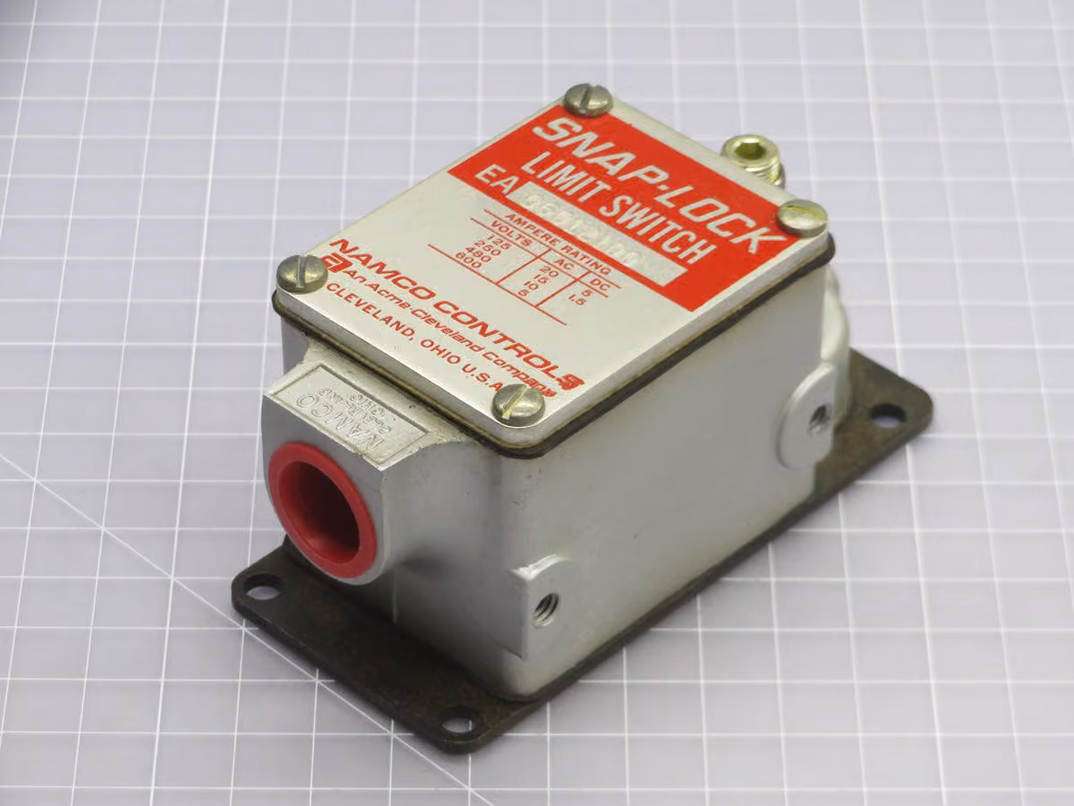 Controls Namco #EA060-12100, Namco Limit Switch - Image 2