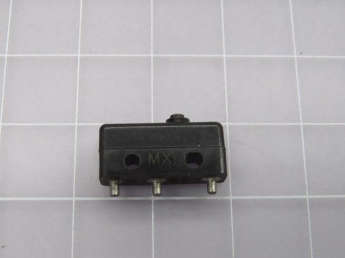 Honeywell #5SM35, Basic Snap Action Switch, LOT of 90 - Image 3