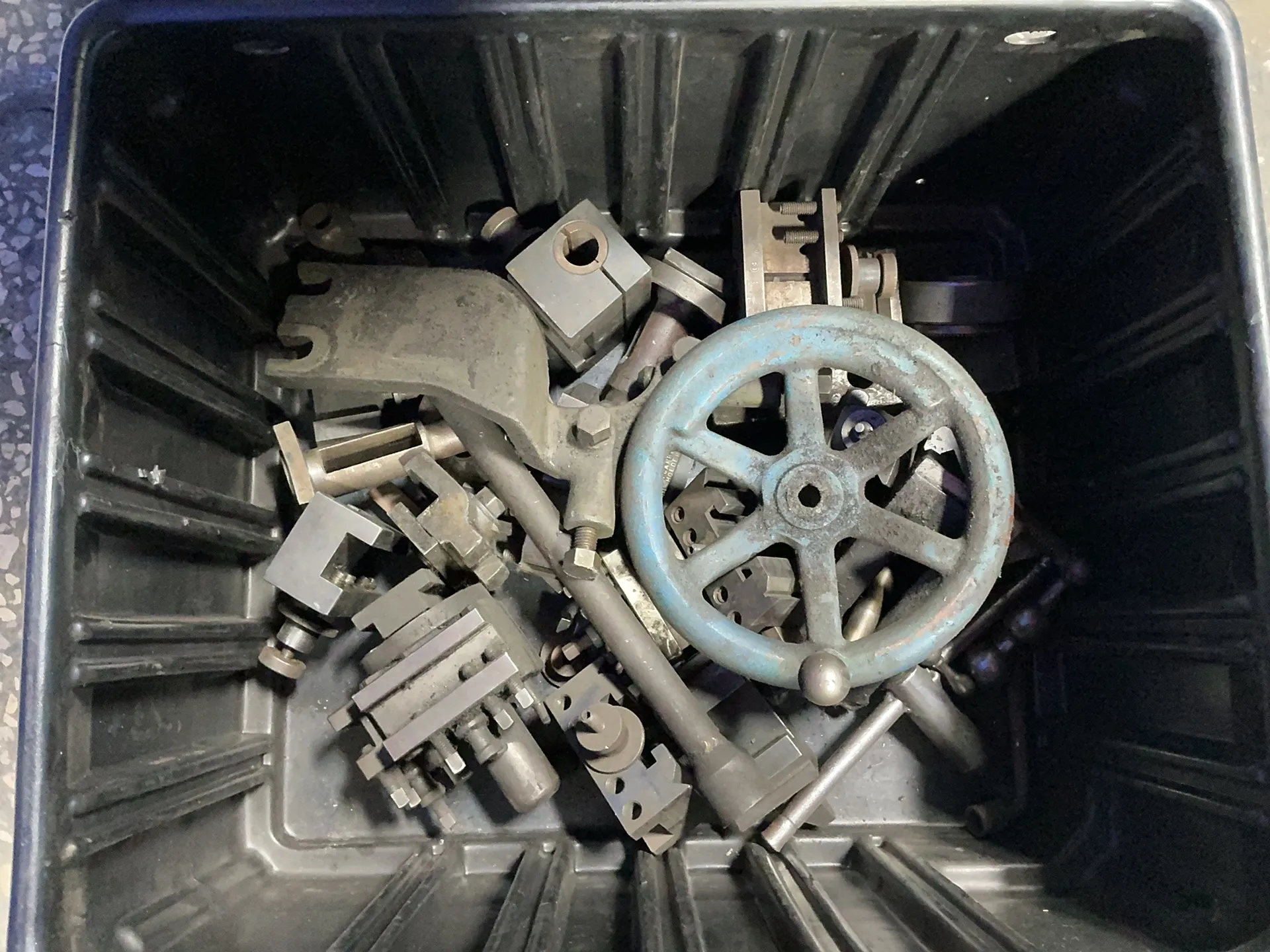 18" x 54" Cincinnati #TRAY-TOP-CINTILATHE, Lathe, 10" 3-jaw chuck, 1-1/2" bore, 3 HP, w/ attachments, 220/440 - Image 4