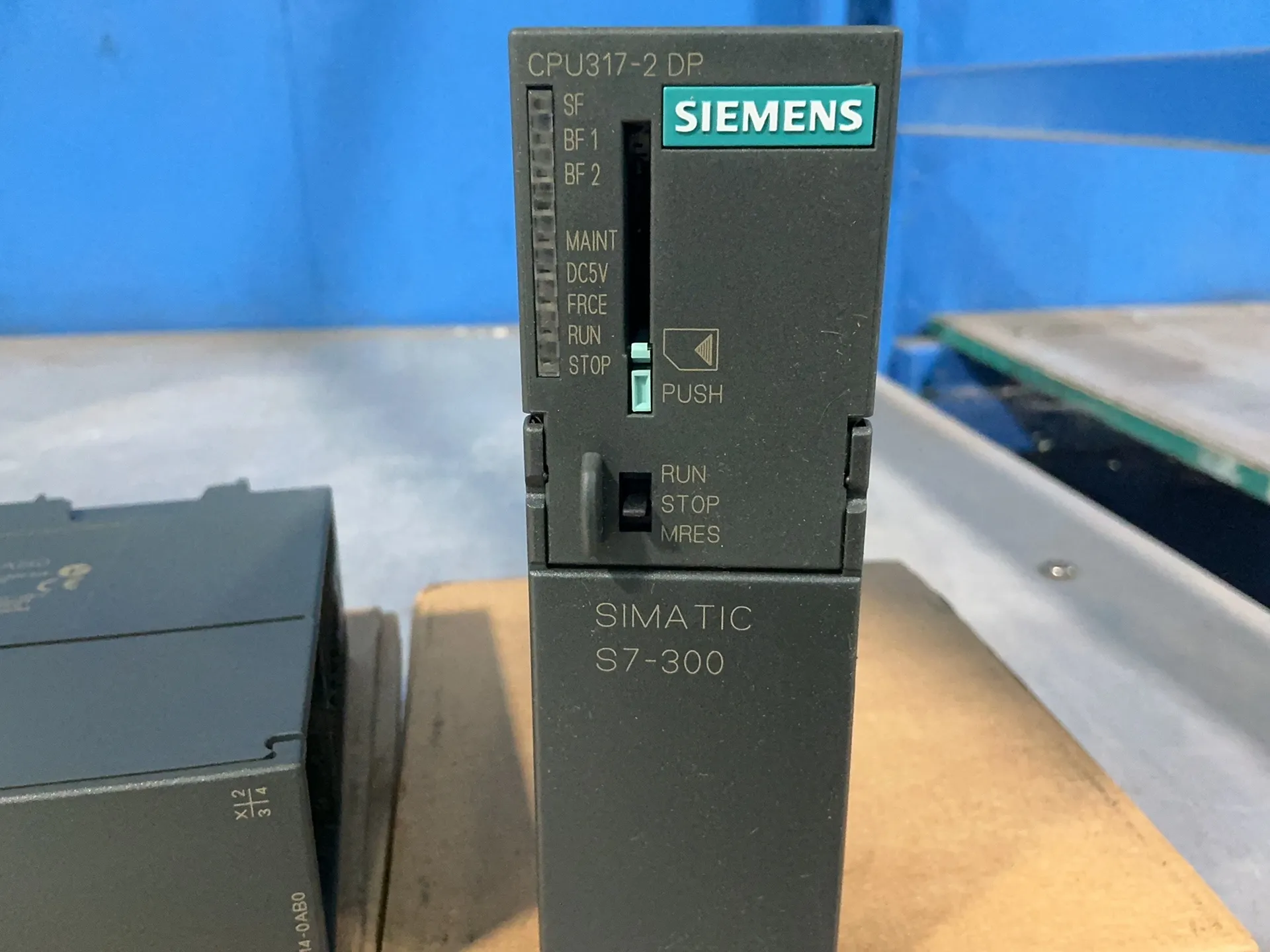 Siemens #Simatic-S7-300, Central Processing Unit, LOT of 2, #6ES7-317-2AK14-0AB0, 870 mA, 24 VDC - Image 1
