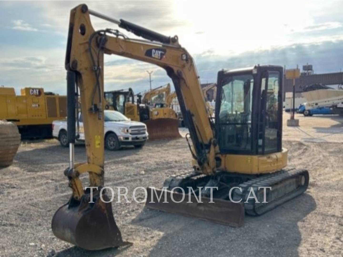 Cat 305.5E2CR, Mini Excavator, 3492 hours, S/N: CR503072, 2017 - Image 1