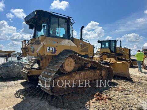 Caterpillar D5-17VPLGP, 3050 hours, S/N: Z6A01880, 2023 - Image 3