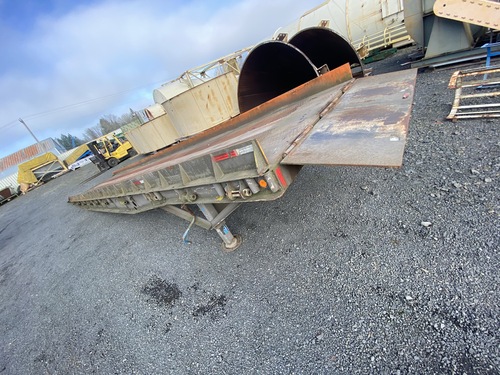40' Yard Loading Ramp, mobile ramp, hinged dock plate & floor plate, hand crank height adjustment, 96" - Image 2