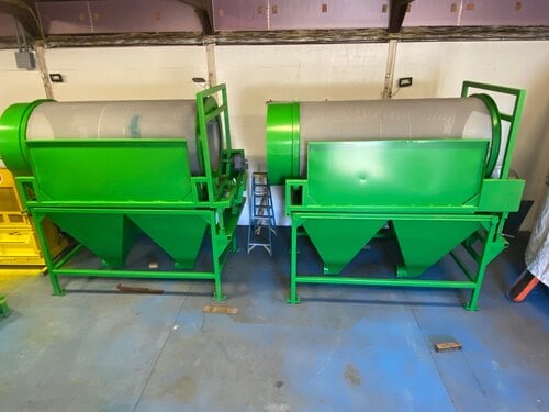 54" diameter x 13' long Verville, Rotary Trommel Screen, 1/4" punch plate screens, 9'-6" screen length, 5 HP - Image 3