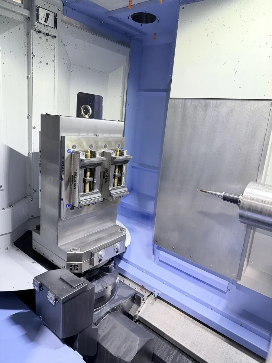 DN Solutions #NHP-4000, 4-Axis CNC Horizontal Machining Center, 22" X, 25.2" Y, 25.9" Z, 15.75" x 15.75" - Image 3