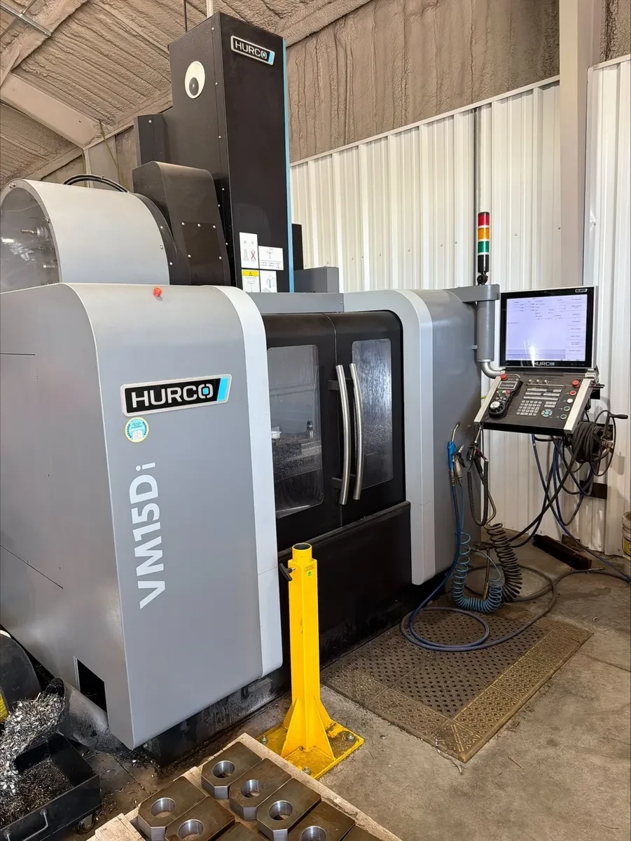 Hurco #VM15DI, 3-Axis CNC Vertical Machining Center, 30" X, 16" Y, 20" Z, 22.8 HP, 12,000 RPM, CAT 40, 24 - Image 1