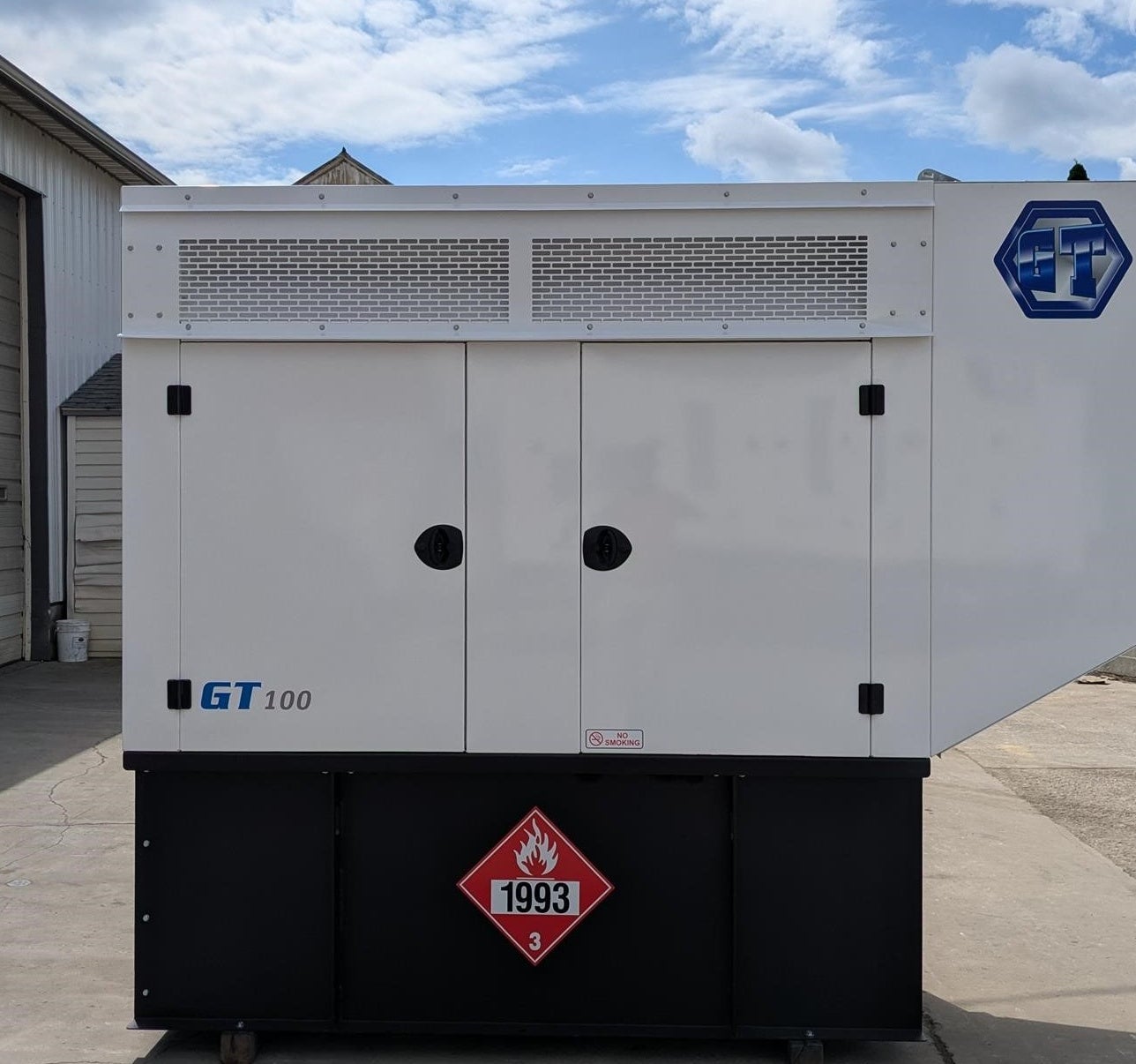 100 KW FPT #GT100, diesel generator set, NEF45TM2X.A008 engine, enclosed, w/ fuel tank, new, 2025 - Image 2