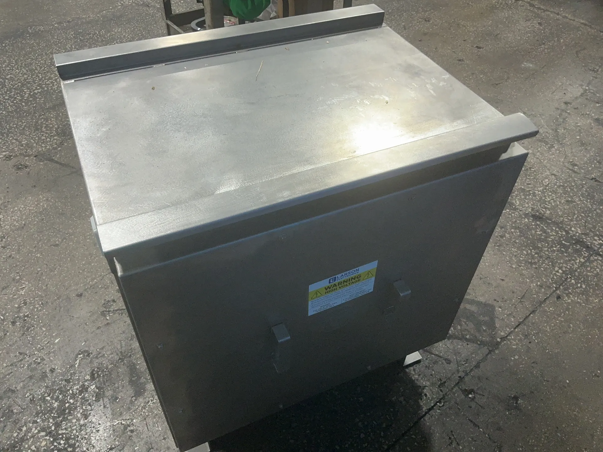 15 KVA 415 Primary, 230 Secondary, Larson Electric MT-ISX-FP-SS-3P-415F-15KVA-230D-N4, transformer, 230/415 - Image 4