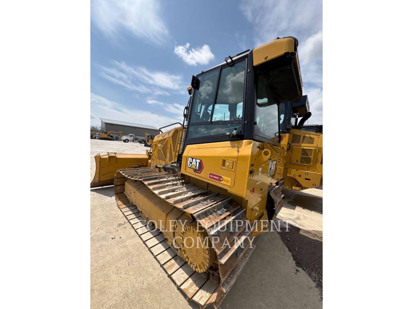 Caterpillar D3-12LGI, 2828 hours, S/N: XKY05512, 2024 - Image 3