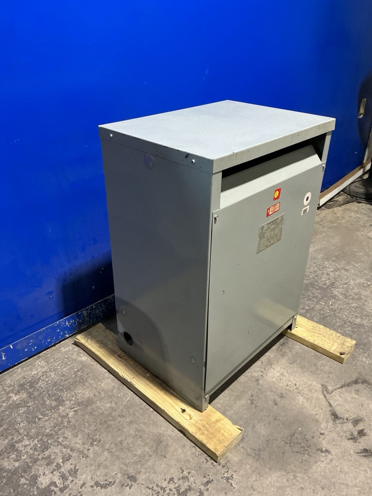 112.5 KVA 480 Delta Primary, 208Y/120 Secondary, Westinghouse 49M28T12G, Transformer, 3PH, 60 Hz - Image 4