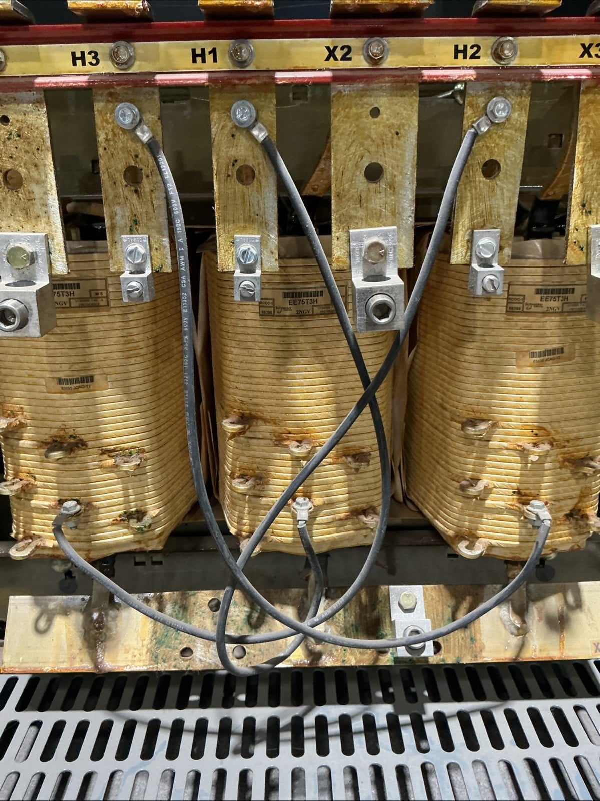75 KVA 480 Primary, 208Y/120 Secondary, Square D EE75T3H, Dry Type Transformer, 3PH, 60 Hz - Image 7