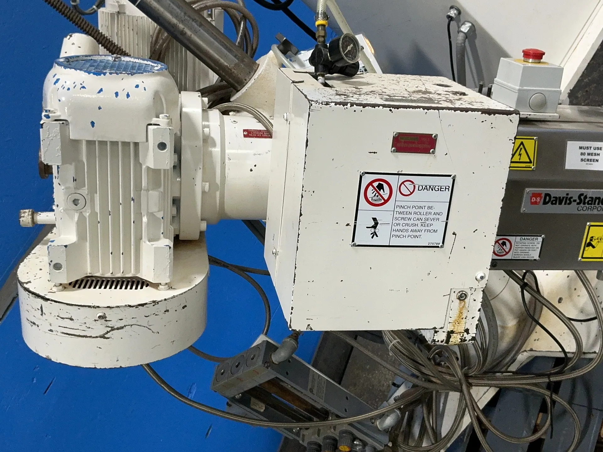 1.25" Davis Standard #DSR15A, extruder, 13.5" barrel L, 14.5 HP, 16.5 gear ratio, 10,000 PSI, 28 A, 230 V. - Image 3