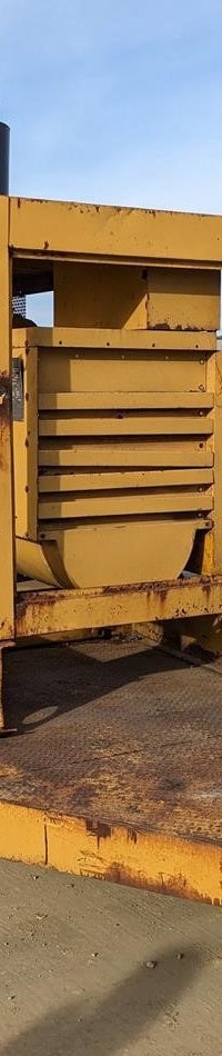 155 KW Caterpillar #3306, towable diesel generator set, 150 gallon base fuel tank, 4716 hours, 1985 - Image 2