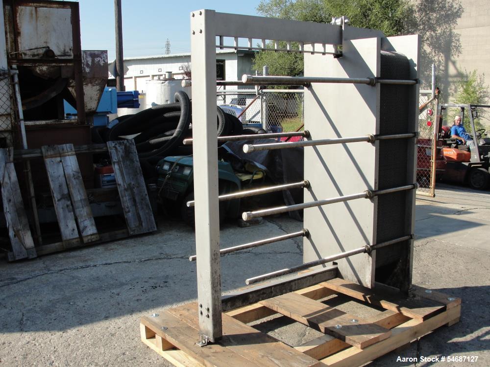 549 sq.ft., Waukesha Cherry Burrell #T60CH-AL, Plate Heat Exchanger, Stainless Steel, 150 psi, (2) 4" - Image 4