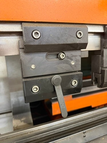 242 Ton, Ermak #POWER-BEND-FALCON, CNC Press Brake, 12' overall, 30 HP, Ermaksan ER70 Control, CNC Back - Image 4