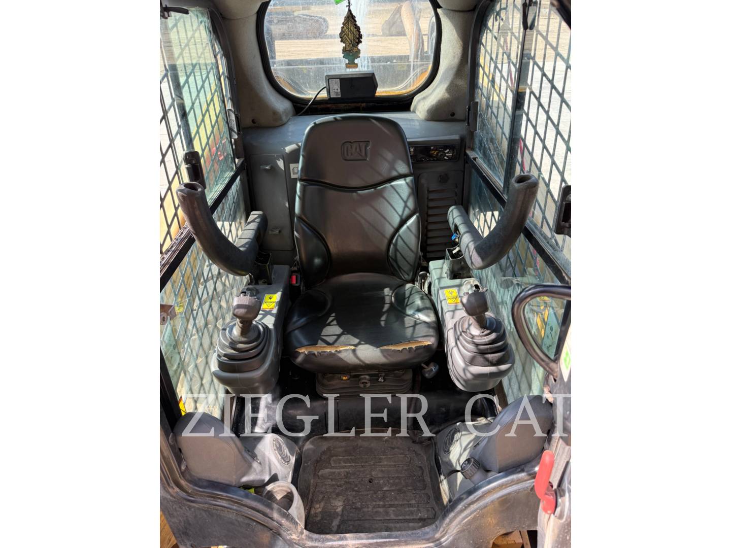 Cat 272D2, Skid Steer Loader, 5760 hours, S/N: BL201206, 2018 - Image 8