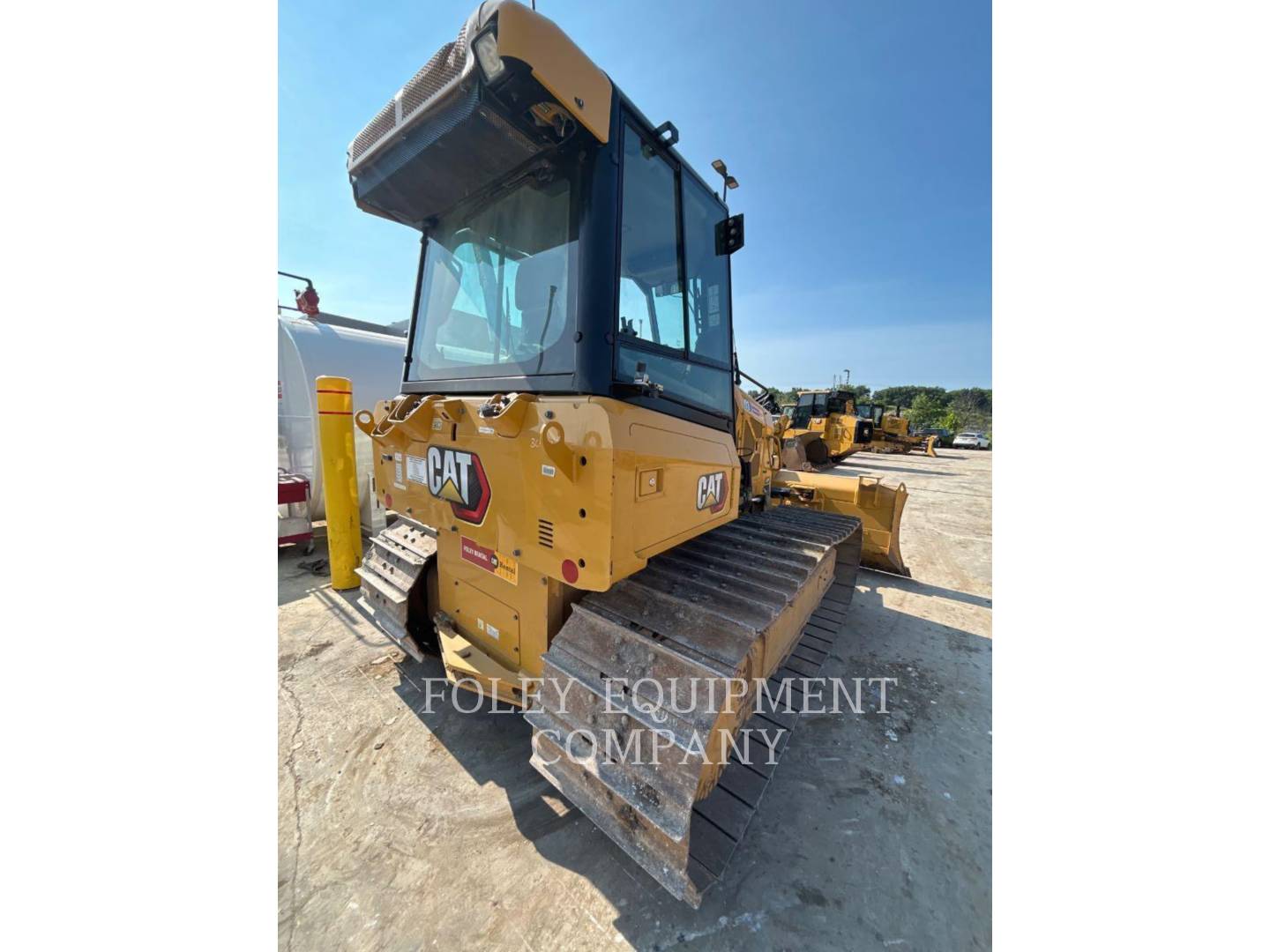 Caterpillar D3-12LGI, 1865 hours, S/N: XKY04917, 2023 - Image 2