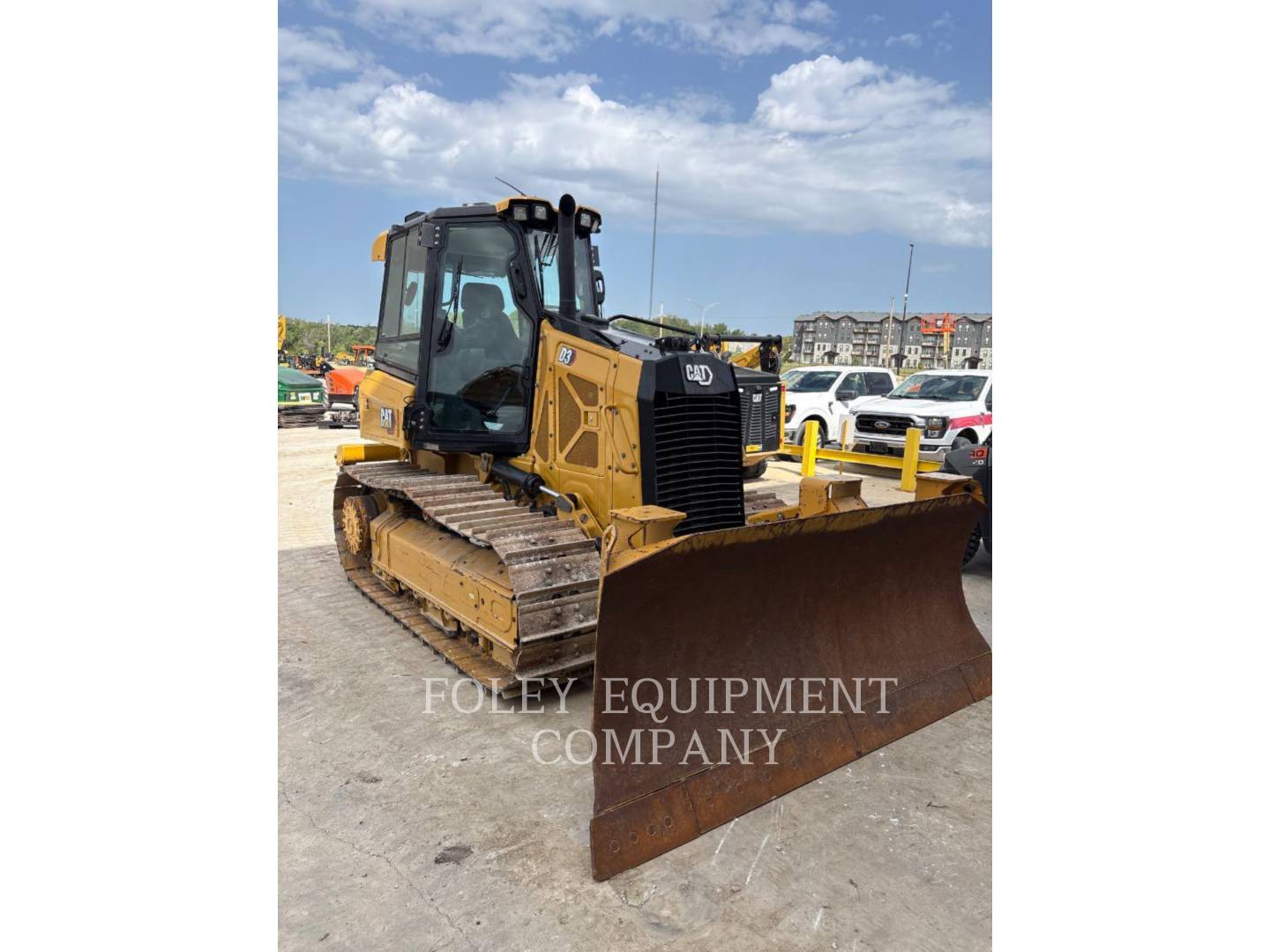 Caterpillar D3-12I, 1899 hours, S/N: XKW04457, 2023 - Image 2