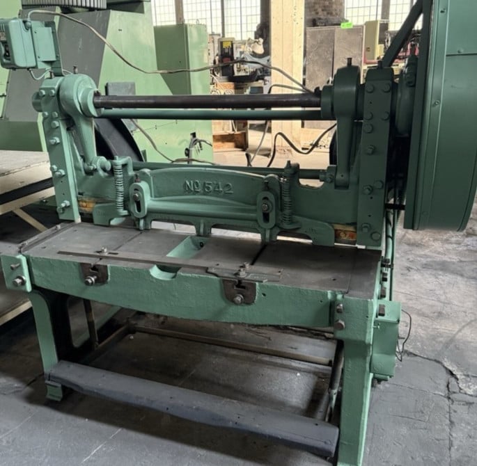 48" Pexto #542, Power Gap Shear, 10 to 16 gauge capacity - Image 2