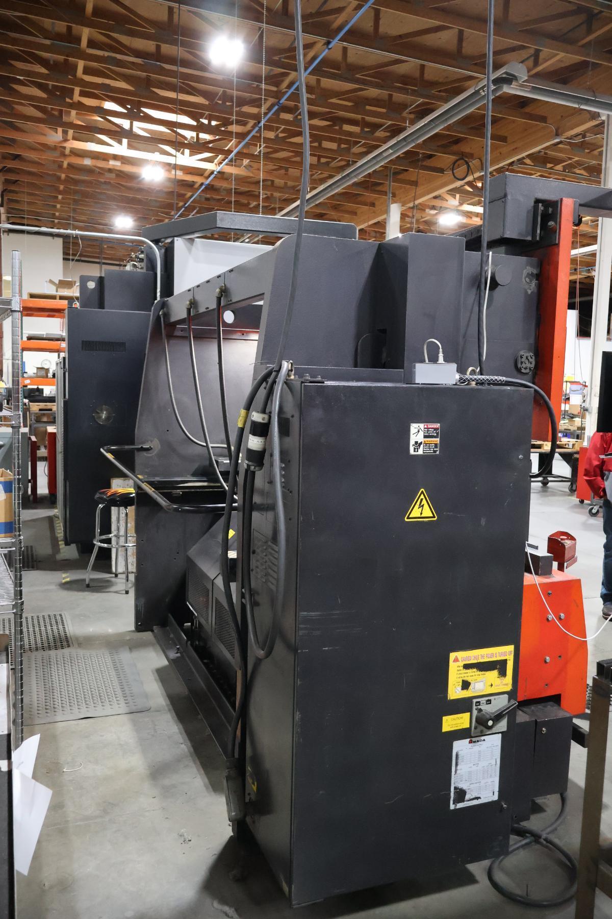 88 Ton, Amada #FBD-8025NT, CNC up-acting hydraulic press brake, 8.2' overall, 86.6" between columns, 5.91" - Image 3