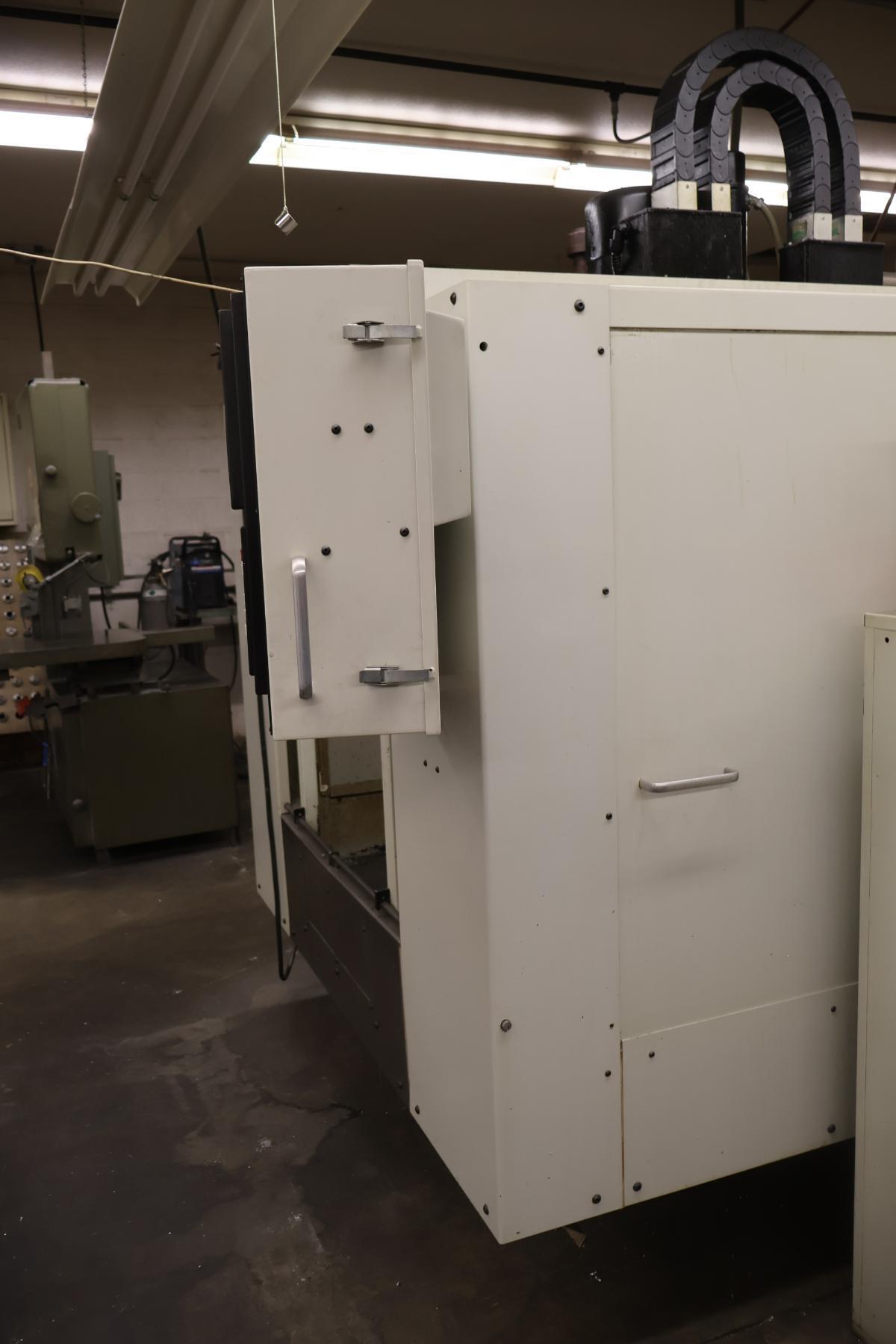 Fadal #914-VMC-15RT, vertical machining center, 21 automatic tool changer, 20" X, 16" Y, 20" Z, 7500 RPM - Image 3