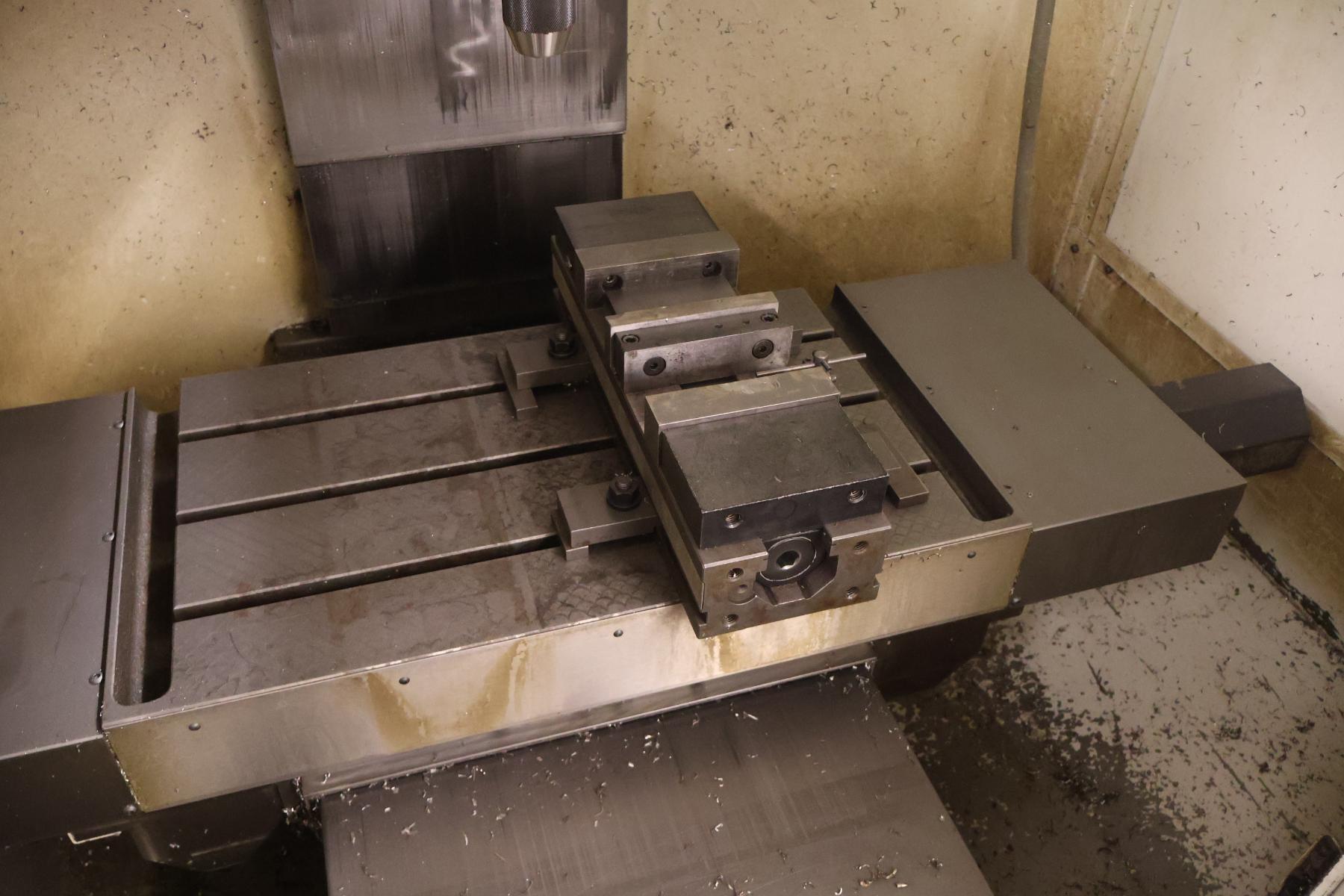 Fadal #914-VMC-15RT, vertical machining center, 21 automatic tool changer, 20" X, 16" Y, 20" Z, 7500 RPM - Image 6